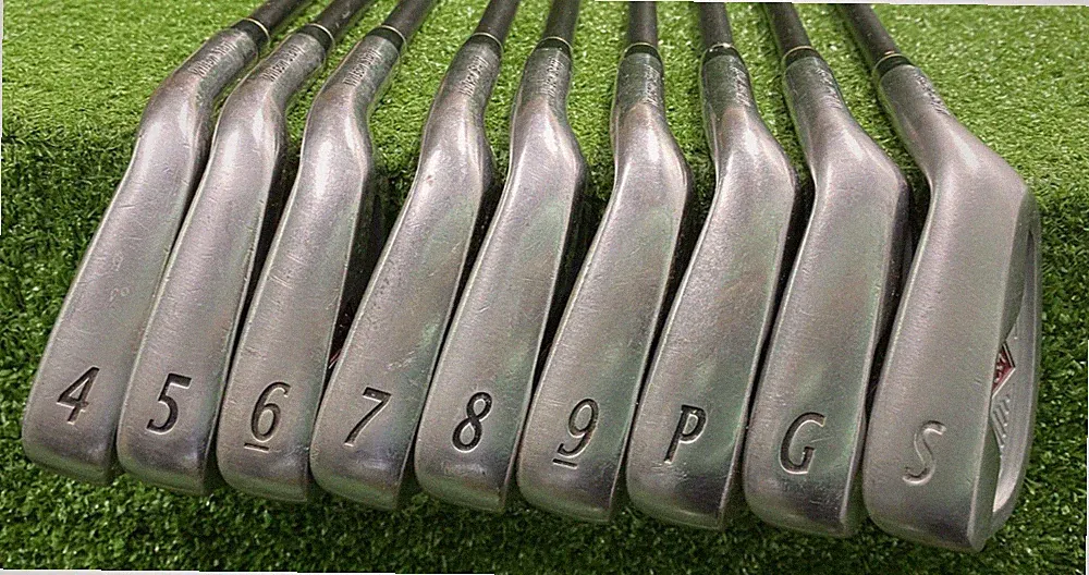 Wilson Staff Ci7 4-PW+GW+SW Iron Set/ RH / Regular Graphite / NEW GRIP / xx6985