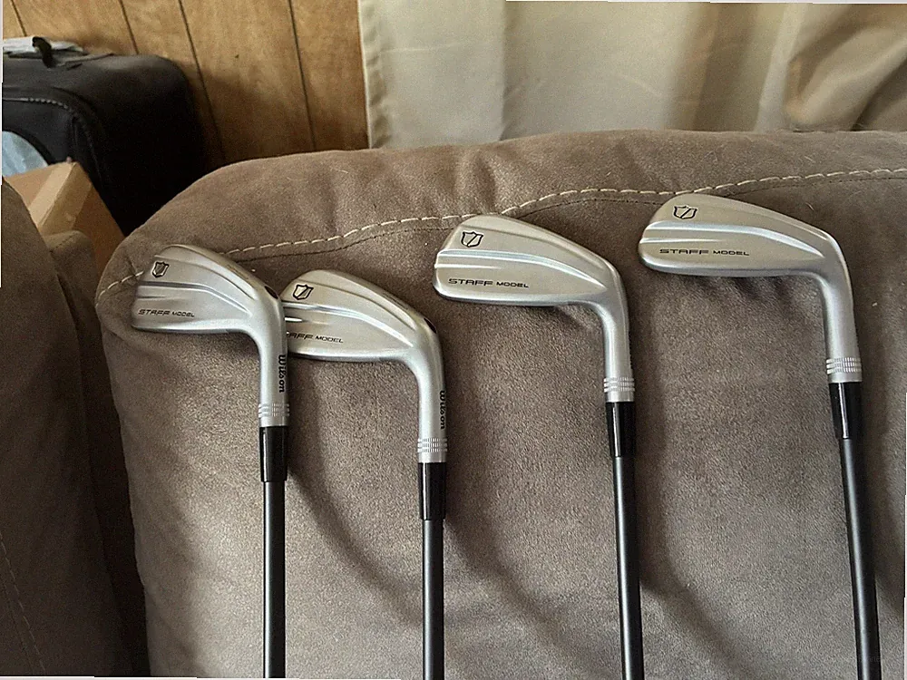 Wilson Staff Model XB Iron Set 7-PW (2026) NEW