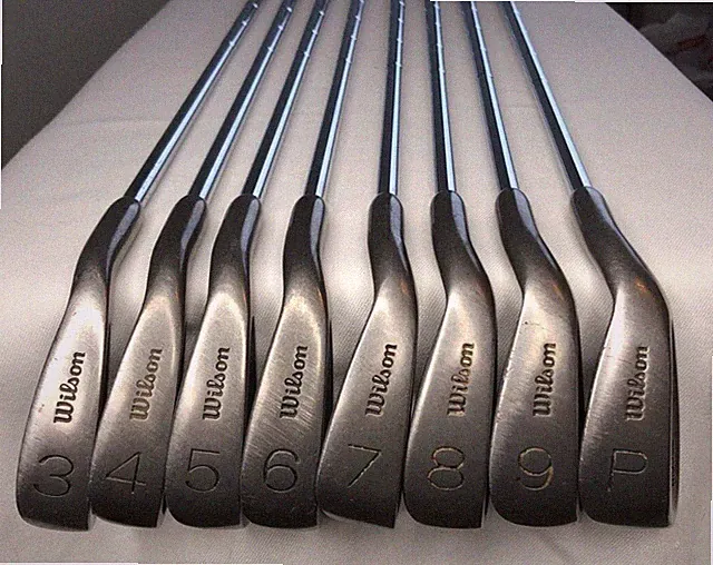 Wilson Tour Model 2000 LO Set 3,4,5,6,7,8,9 & PW Steel Shaft Regular Flex RH