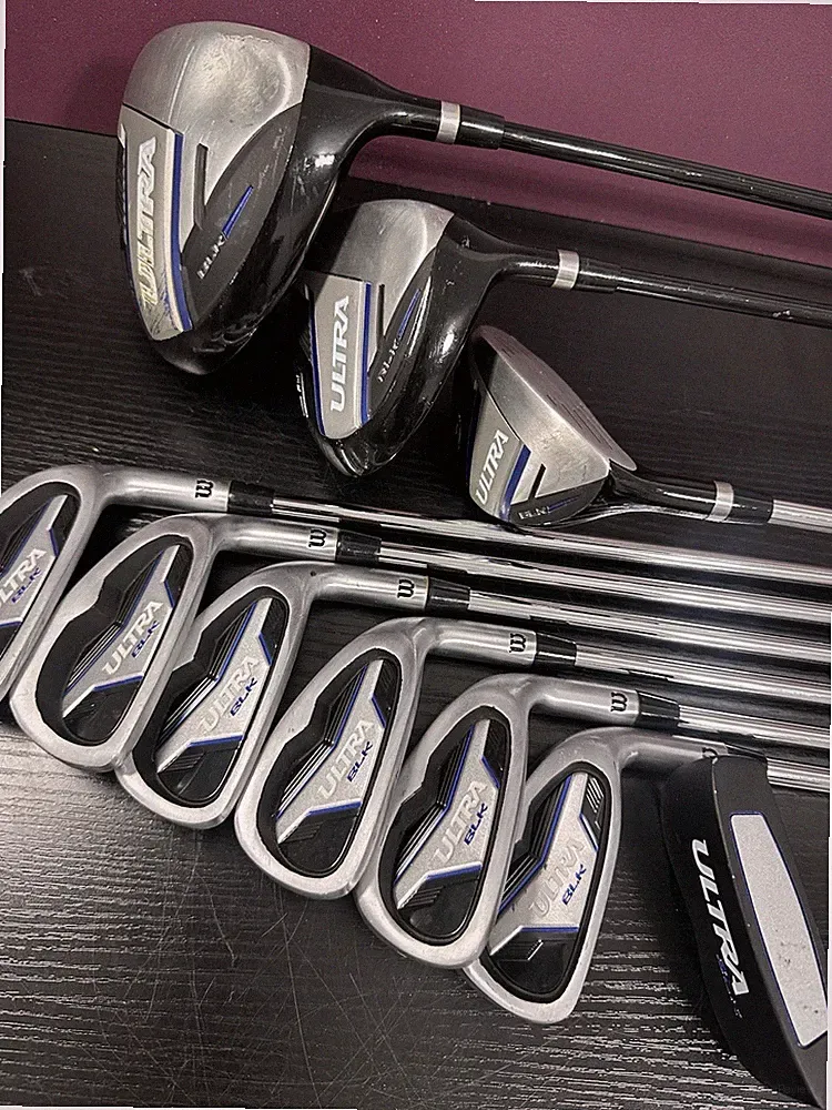 Wilson Ultra BLK Golf Club Set with Stand Bag - 10-Piece Men's Right Hand