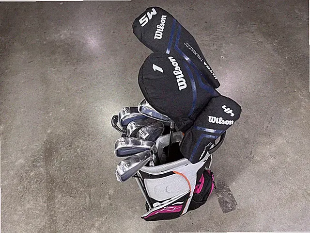 Wilson Ultra Maxx Club Set Driver 5W 4H5-PW Putter Graphite & Steel RH HC Bag