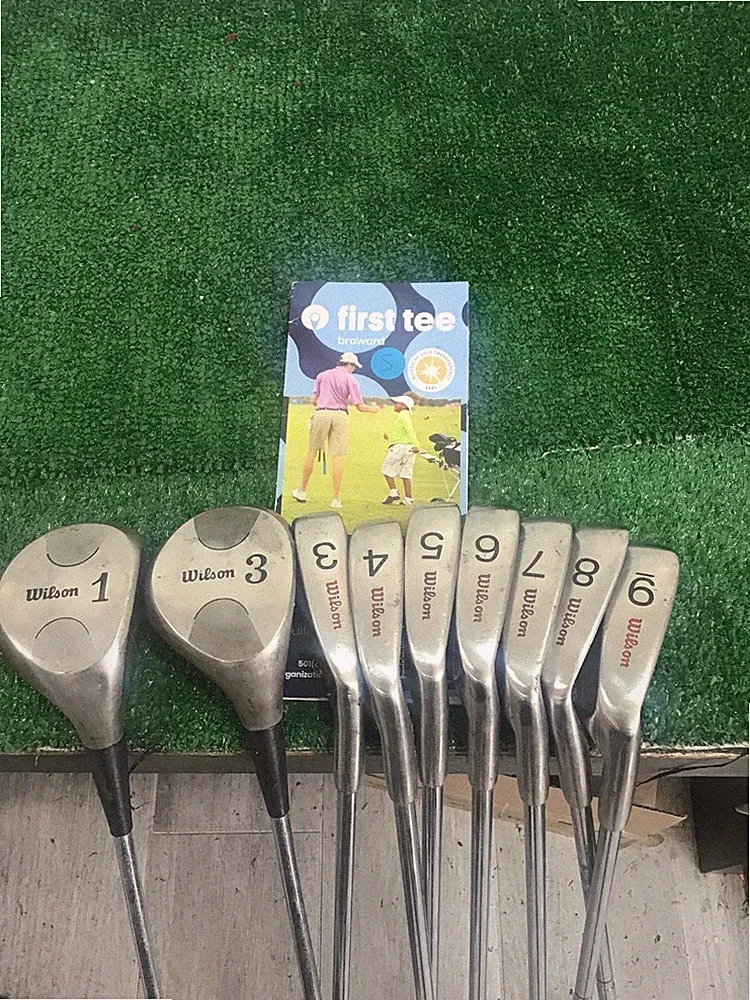 Wilson WG2000 Driver and 3 Woods 4-PW Irons Full Set Regular Steel Shafts