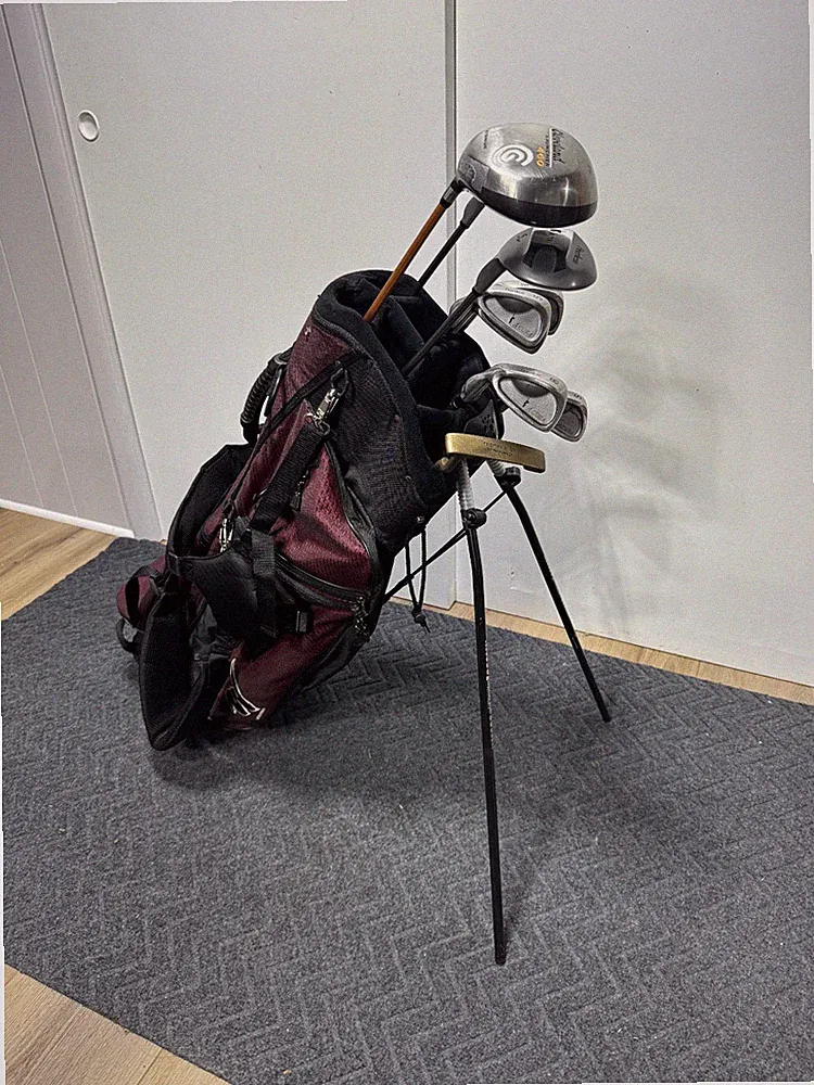 Women's Left Handed Golf Set w/ Cleveland Driver - 11 Clubs - L Flex - LH