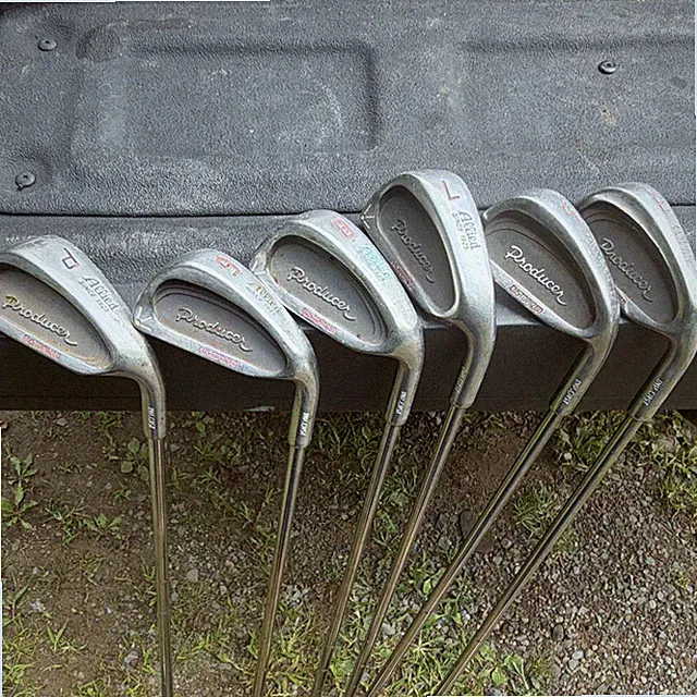 Women's Right-Handed Golf Club Set