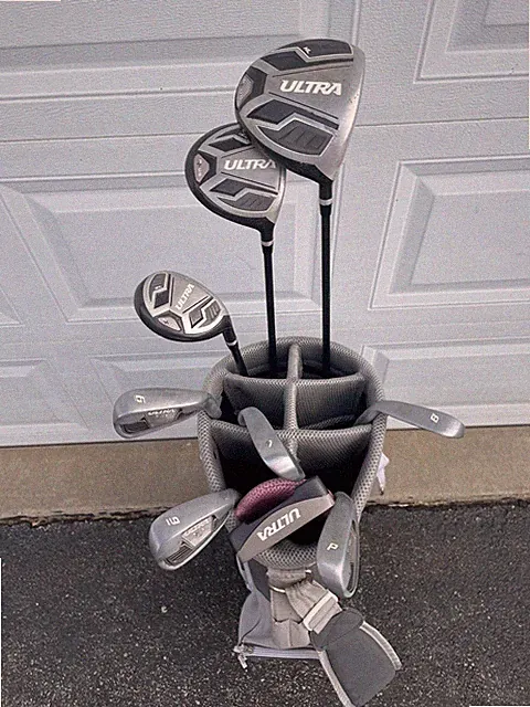 Women’s ULTRA Golf Set w/ Stand Bag - 9 Clubs - Women’s Flex - RH