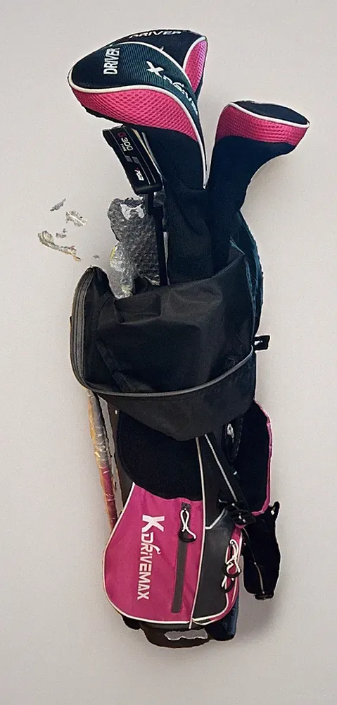 XDriveMax Junior Complete Golf Club Set for Children 6 Pcs Magenta Girls QJ61113