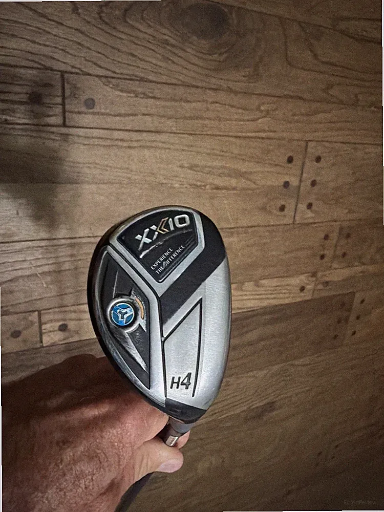 XX10 Hybrid 4 Stiff Graphite 4333 Winn Std Grip
