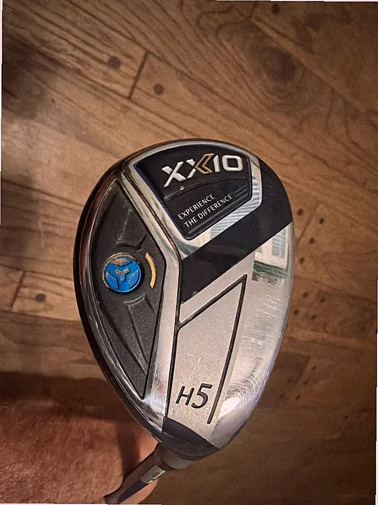 XX10 Hybrid 5 MP1100 Reg Graphite 3223 Std Winn Dritac