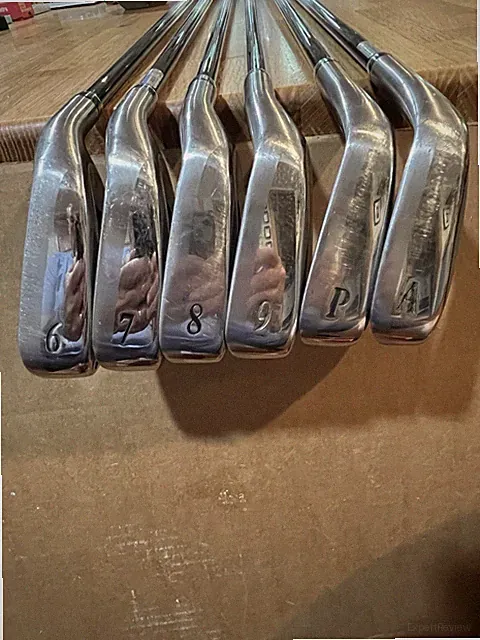 XXIO 12 6-PW, AW Graphite Regular Flex (2222)