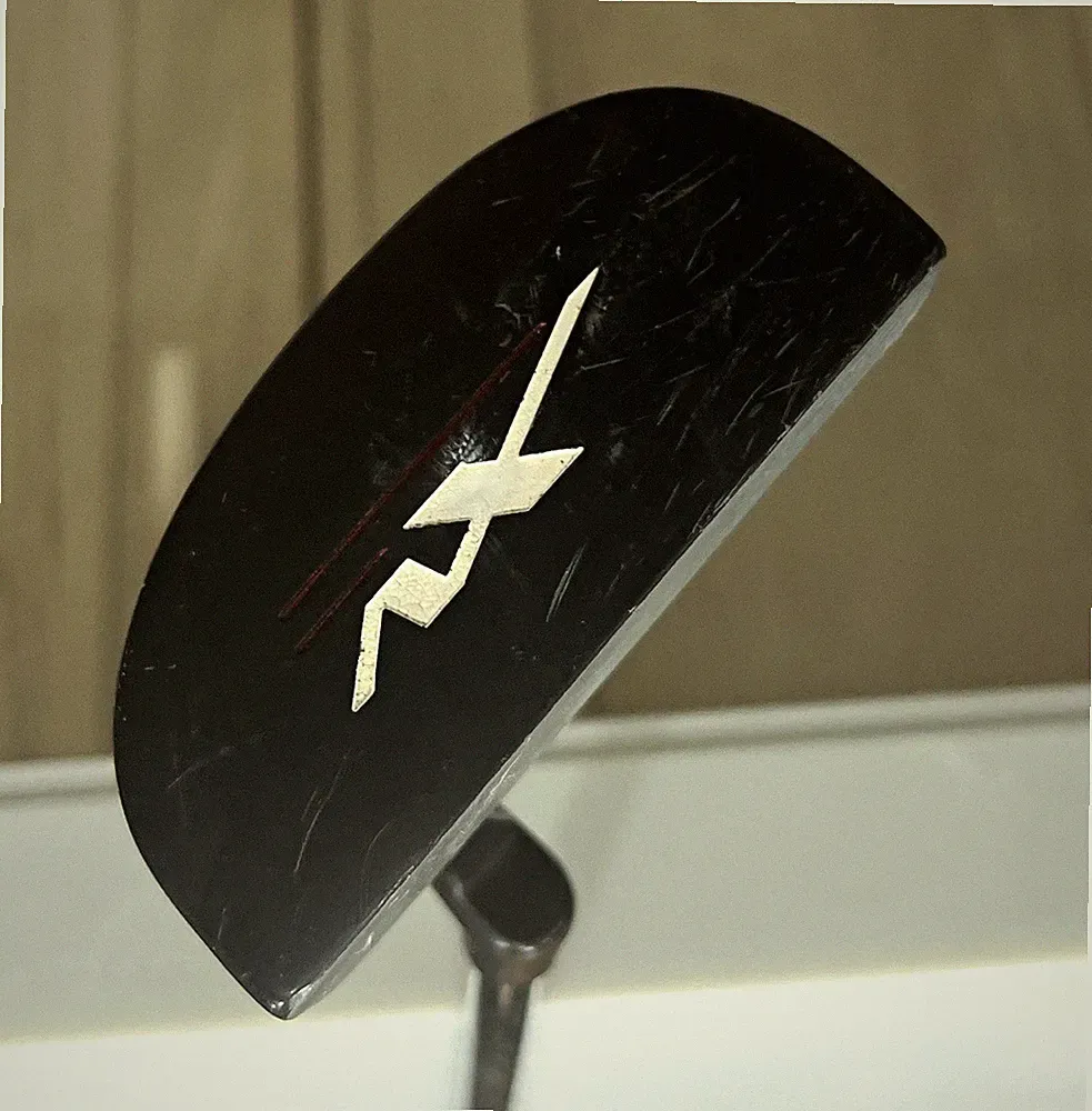 XXIO Blade Putter RH Steel Shaft Pro Velvet Grip Black/Silver
