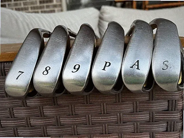 XXIO Prime 10 Iron Set 7-PW AW SW