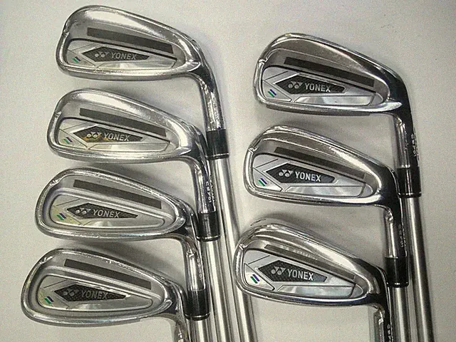 YONEX Right Handed Iron Set EZONE CB 701 FORGED 6-9,P,AS,S NST 400 Flex R