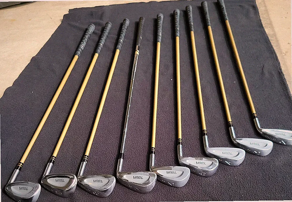 YONEX TOUR FORGED IRON SET 2-10 Golf Club Graphite Shaft Regular Flex RH