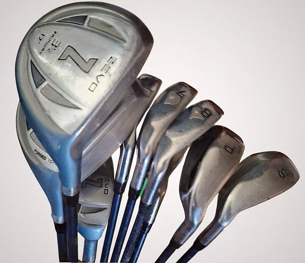 Zevo Z Golf Club Set Driver, 3 Wood, 4 Hybrid, 6-SW Irons Graphite 9 Clubs - RH